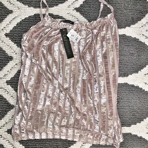 Boutique top